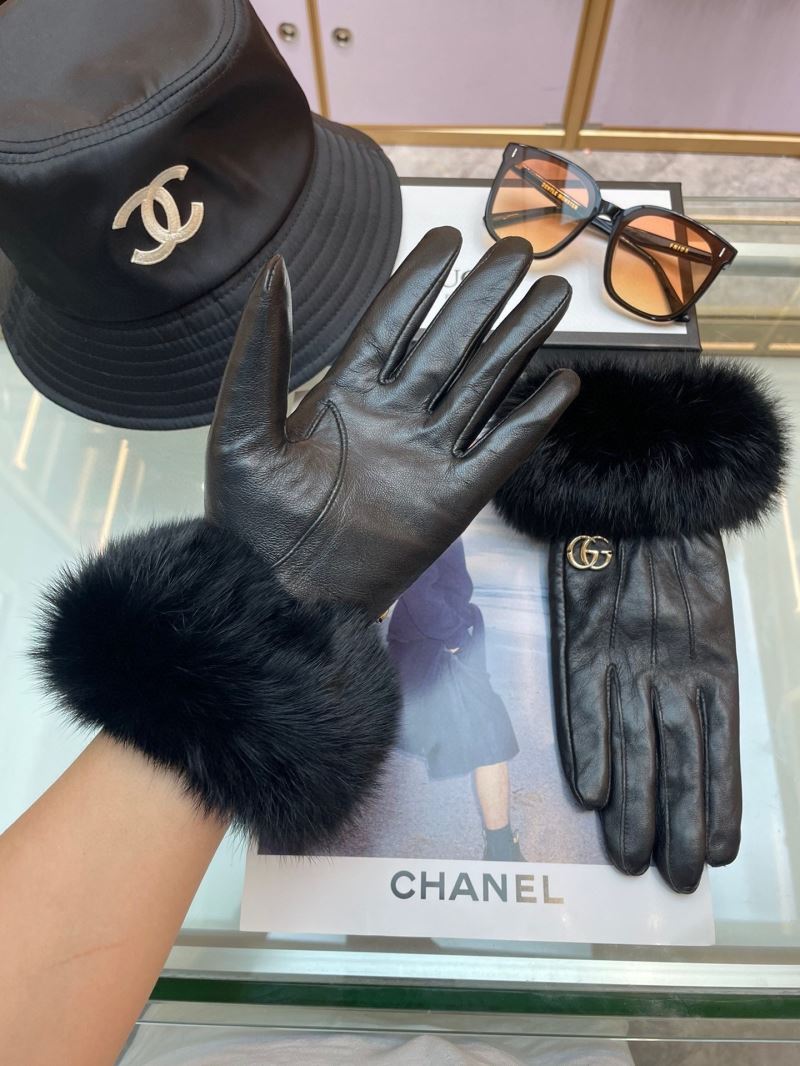 Gucci Gloves