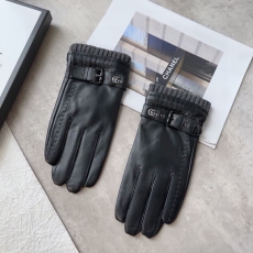 Gucci Gloves