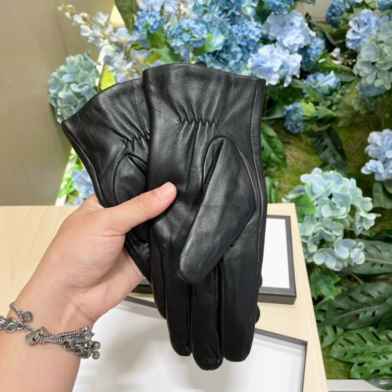 Gucci Gloves