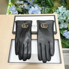 Gucci Gloves