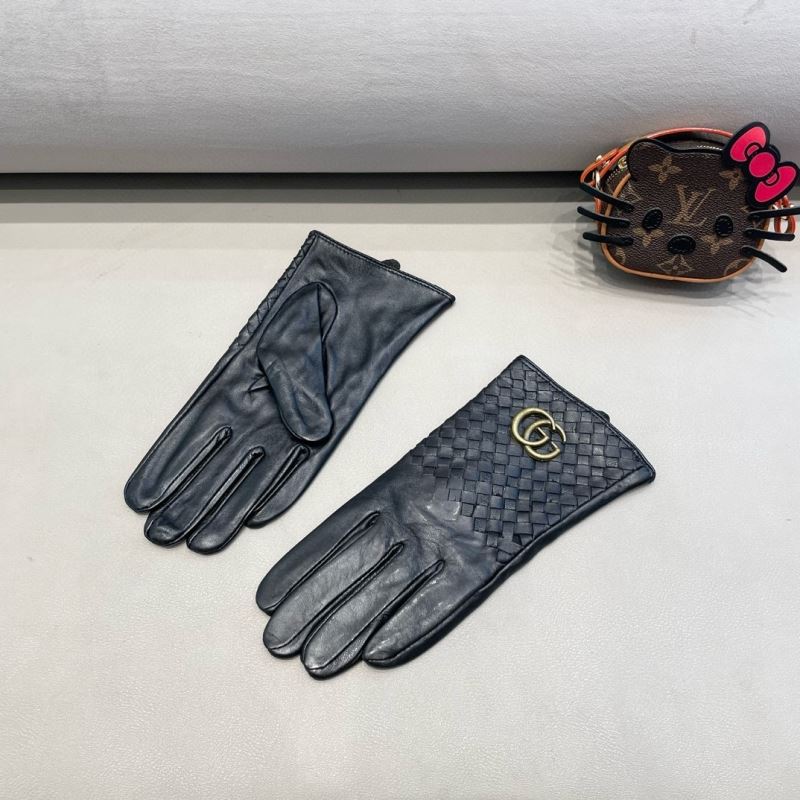 Gucci Gloves