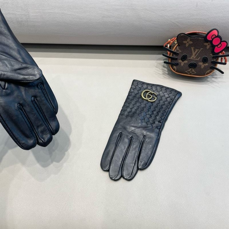 Gucci Gloves