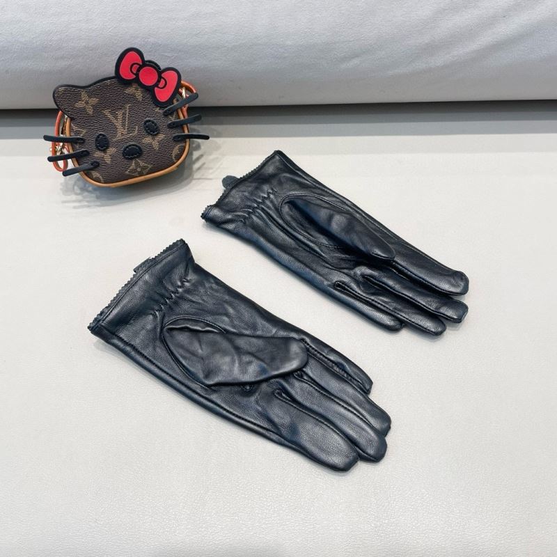 Gucci Gloves