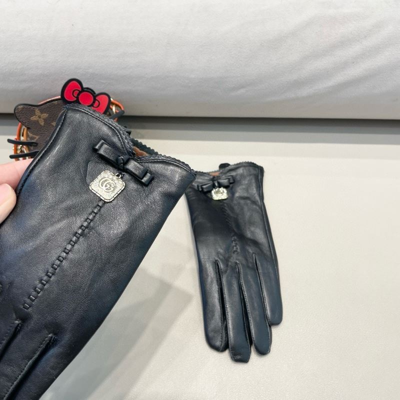 Gucci Gloves