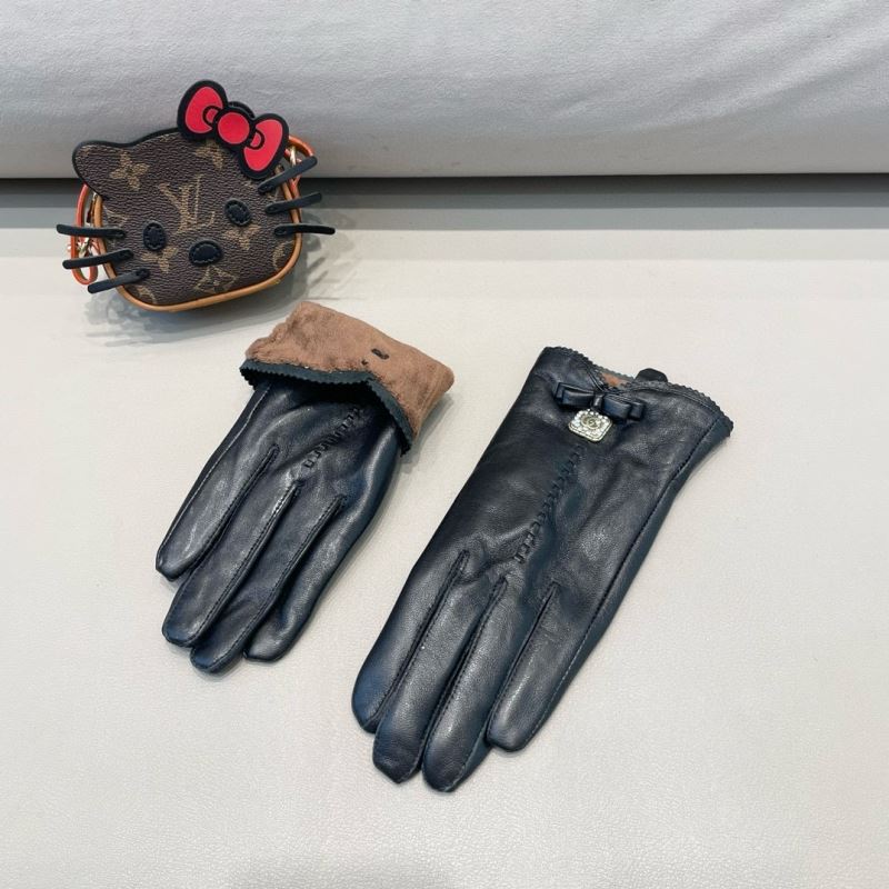 Gucci Gloves