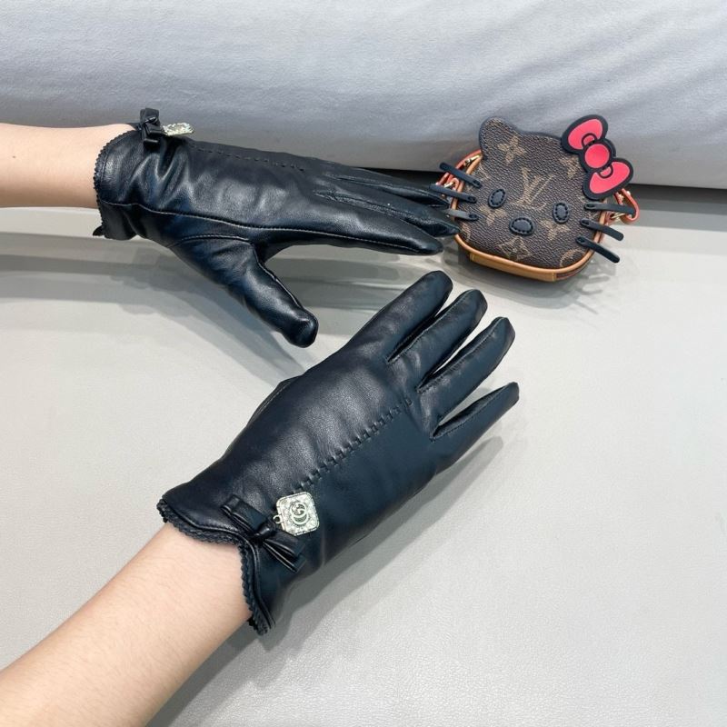 Gucci Gloves