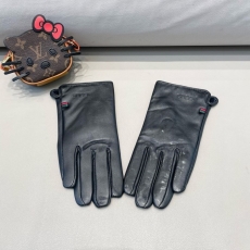 Gucci Gloves