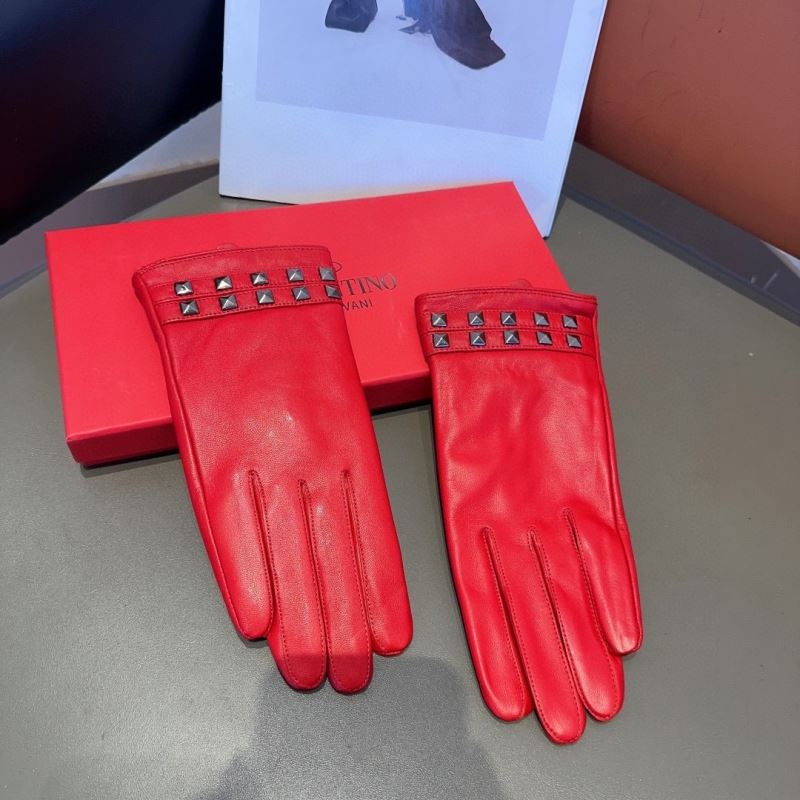 Valentino Gloves