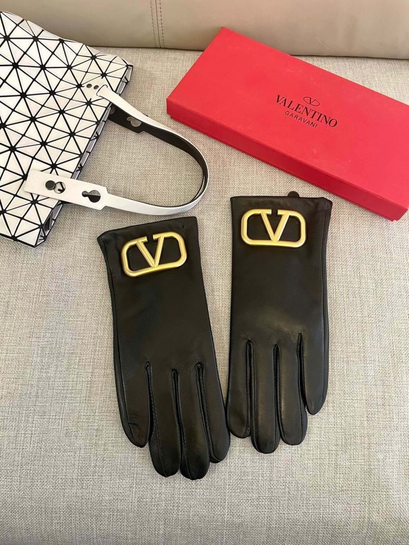 Valentino Gloves