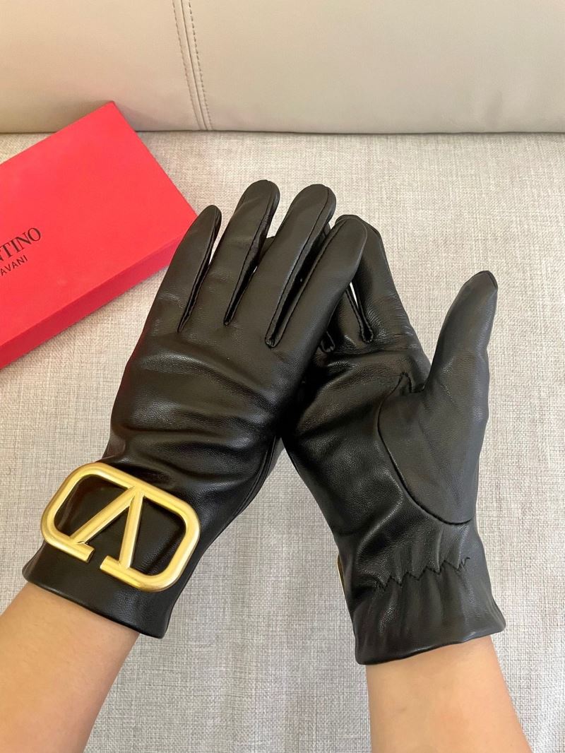 Valentino Gloves