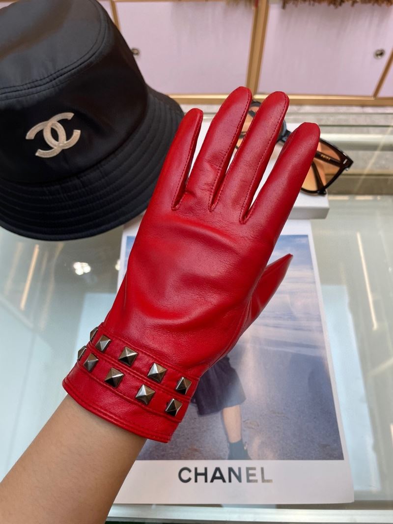 Valentino Gloves