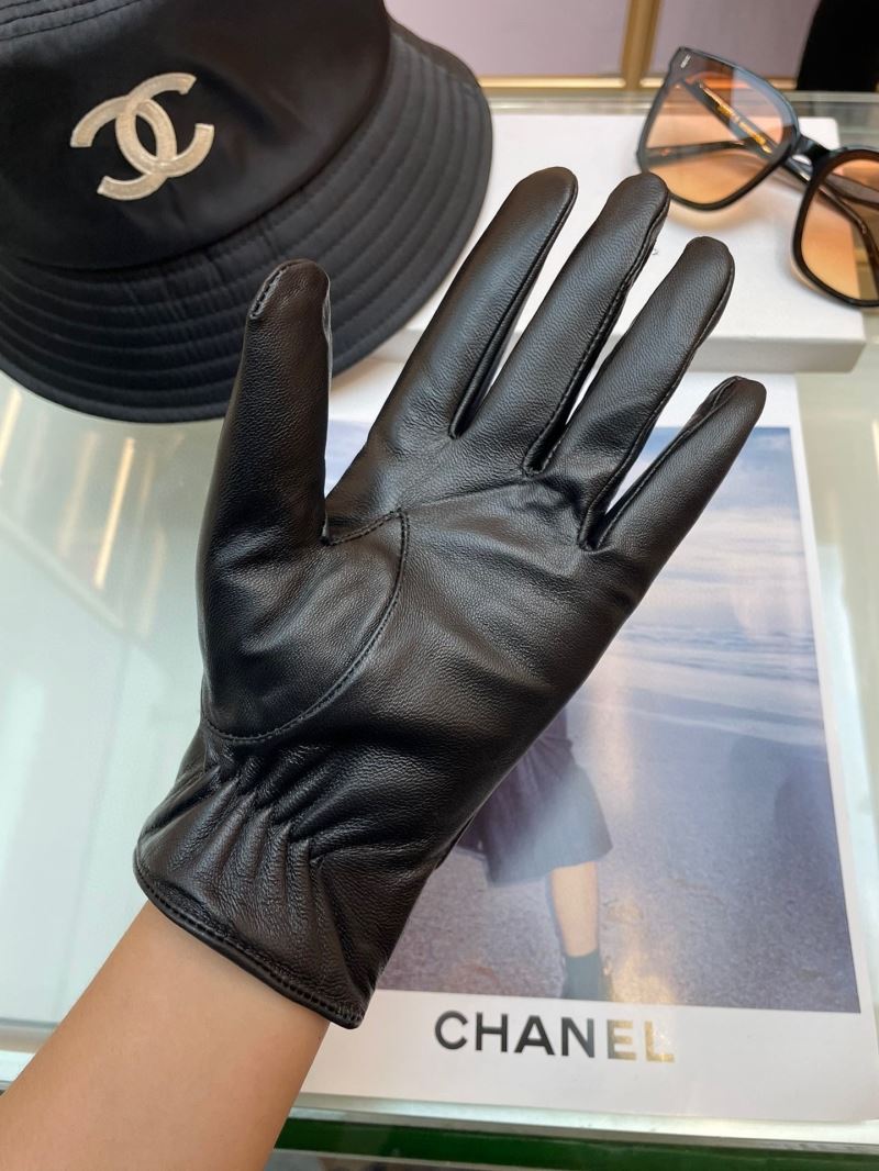 Valentino Gloves