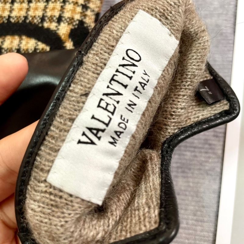 Valentino Gloves