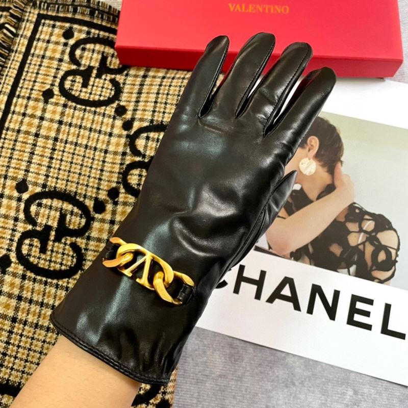 Valentino Gloves