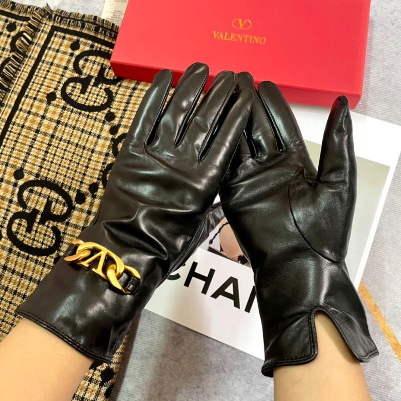 Valentino Gloves