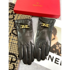 Valentino Gloves