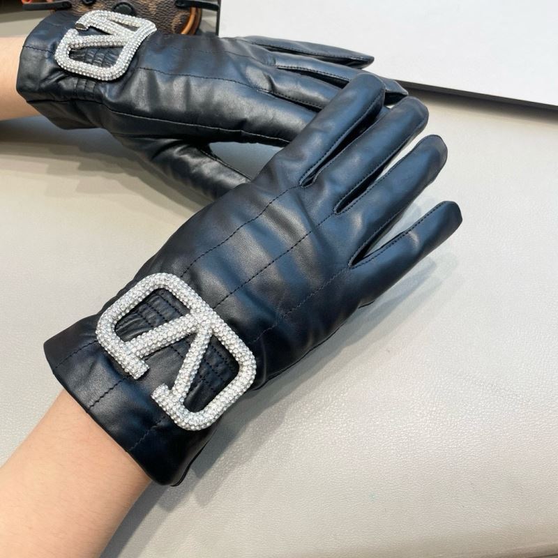 Valentino Gloves