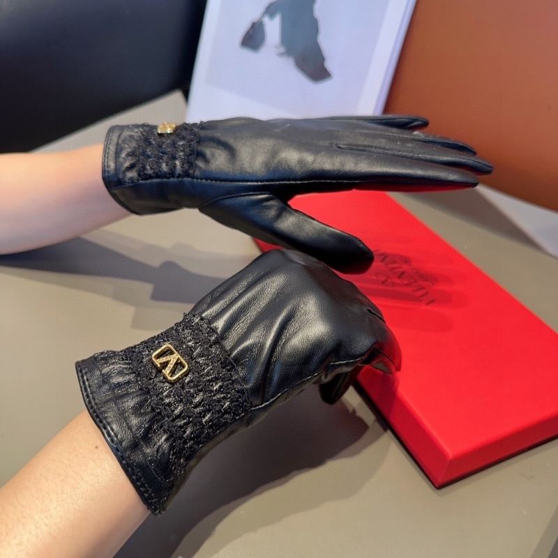 Valentino Gloves