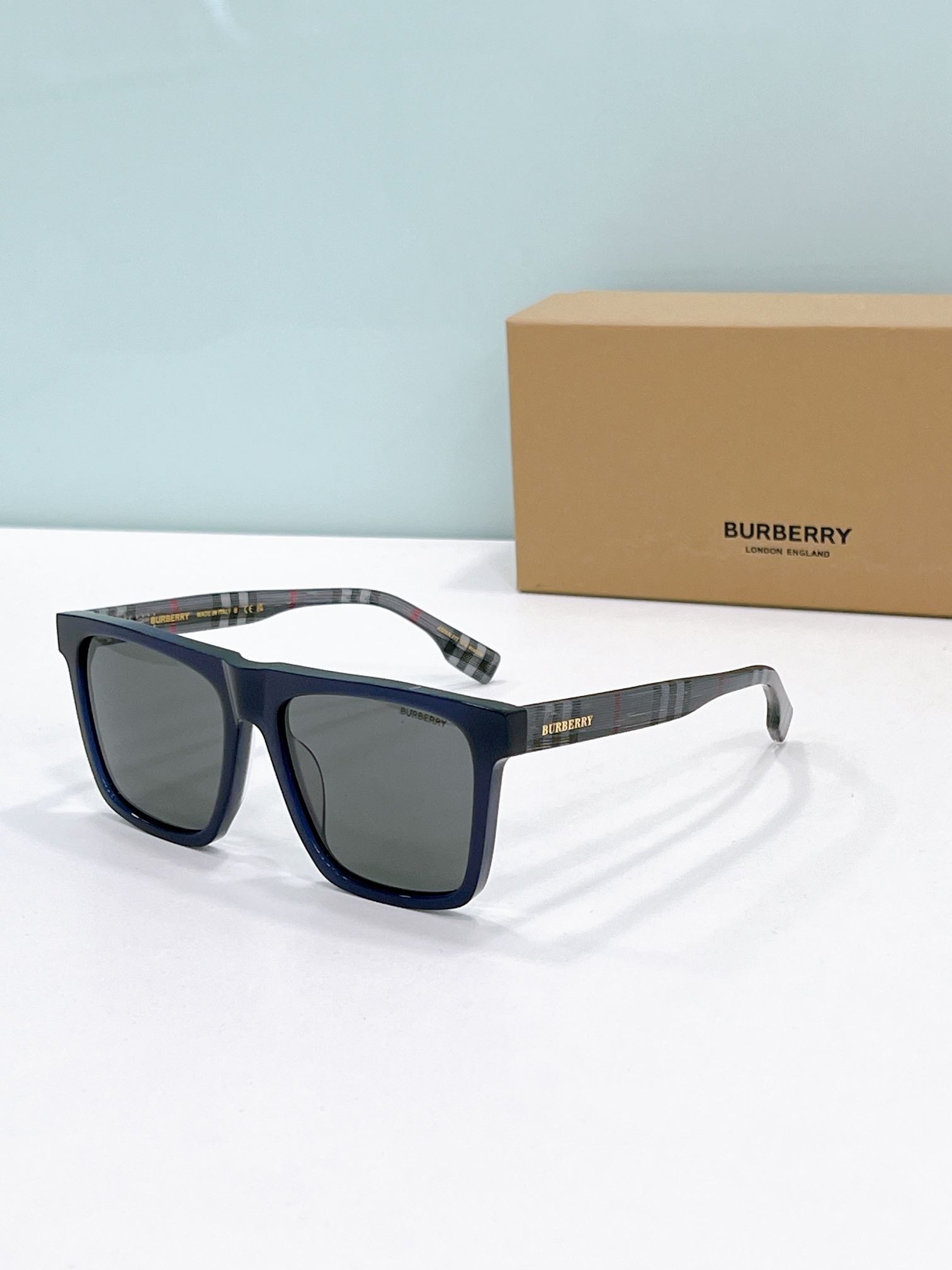 Burberry Sunglasses