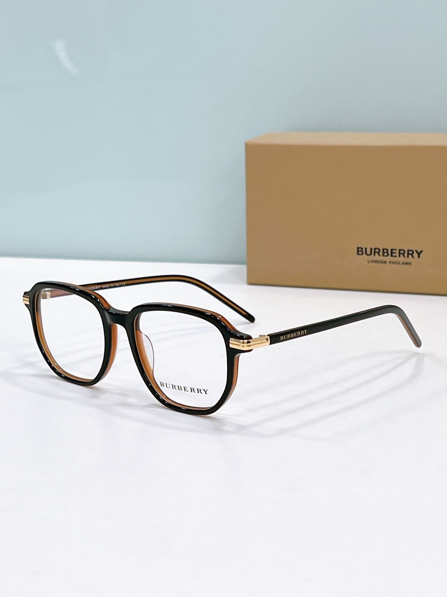 Burberry Sunglasses