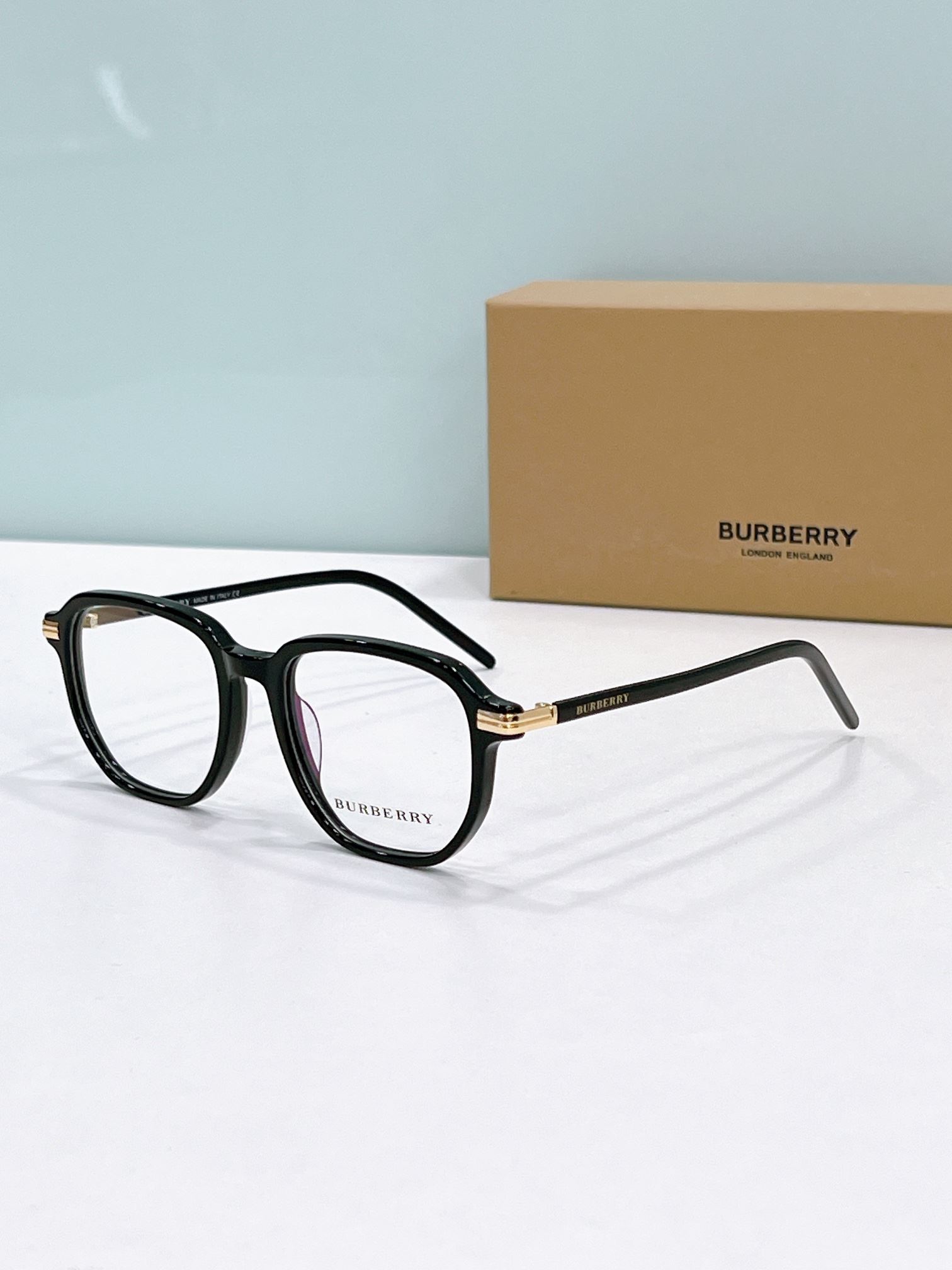 Burberry Sunglasses