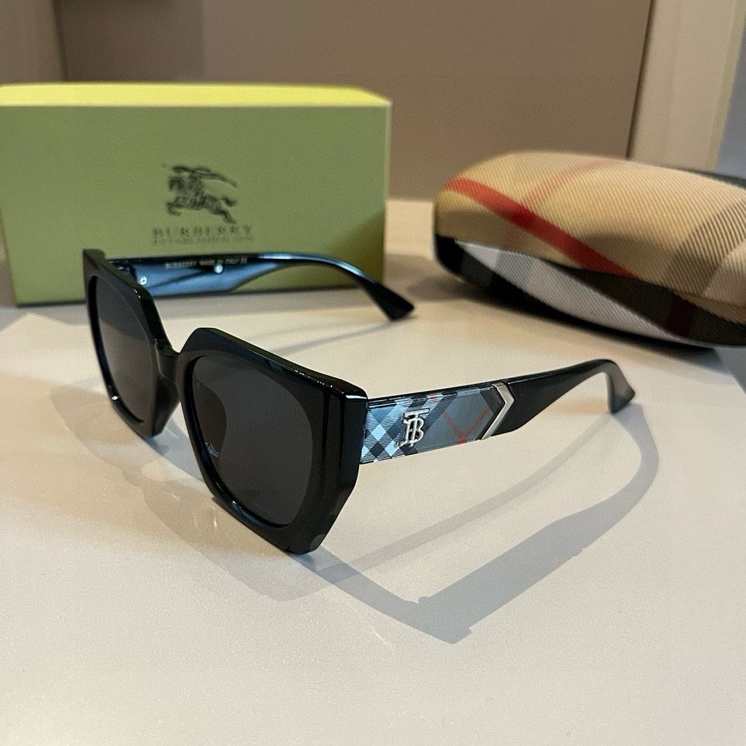 Burberry Sunglasses