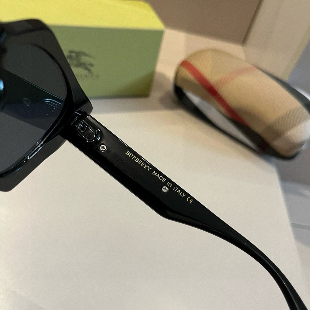 Burberry Sunglasses