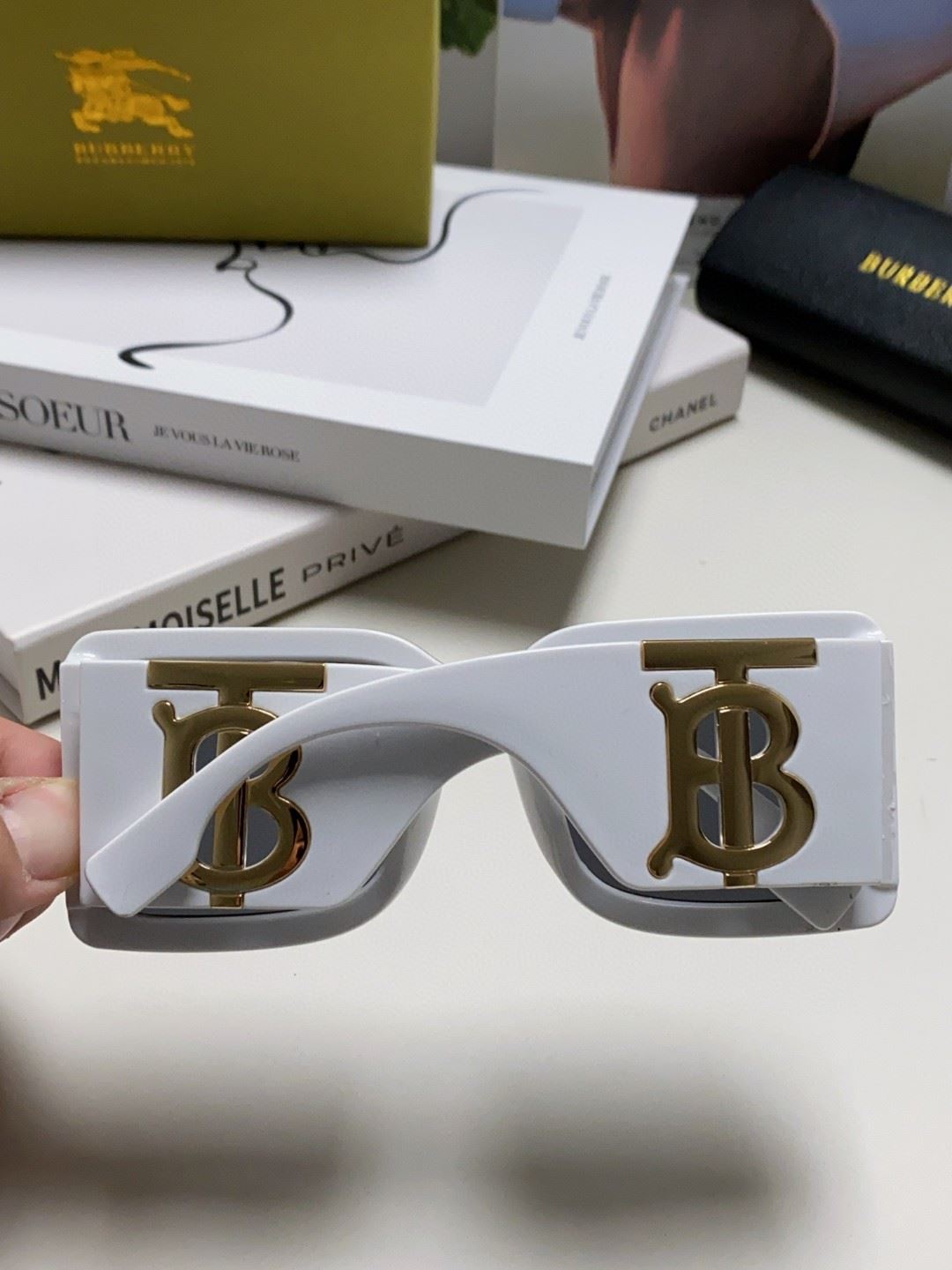 Burberry Sunglasses