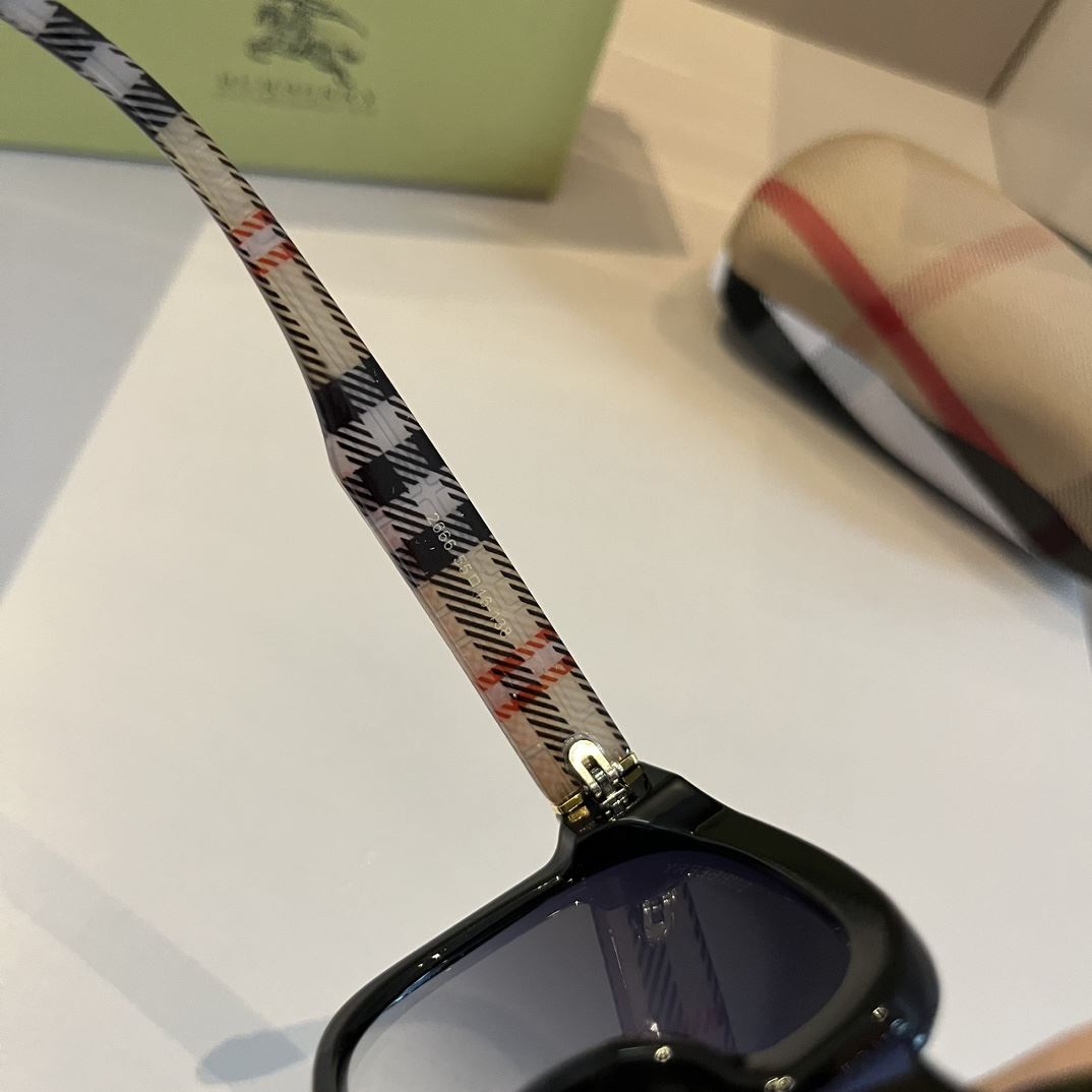 Burberry Sunglasses