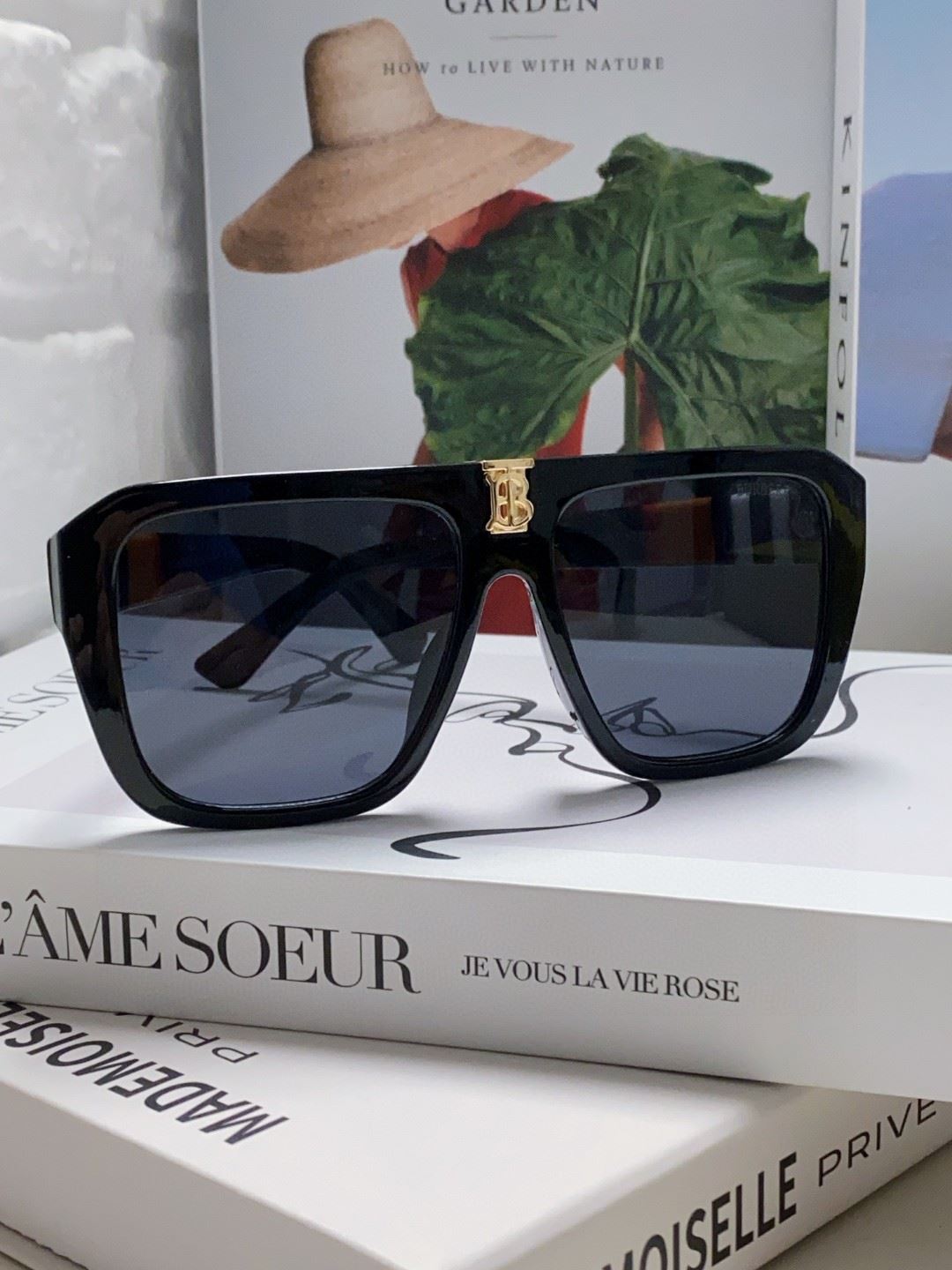 Burberry Sunglasses