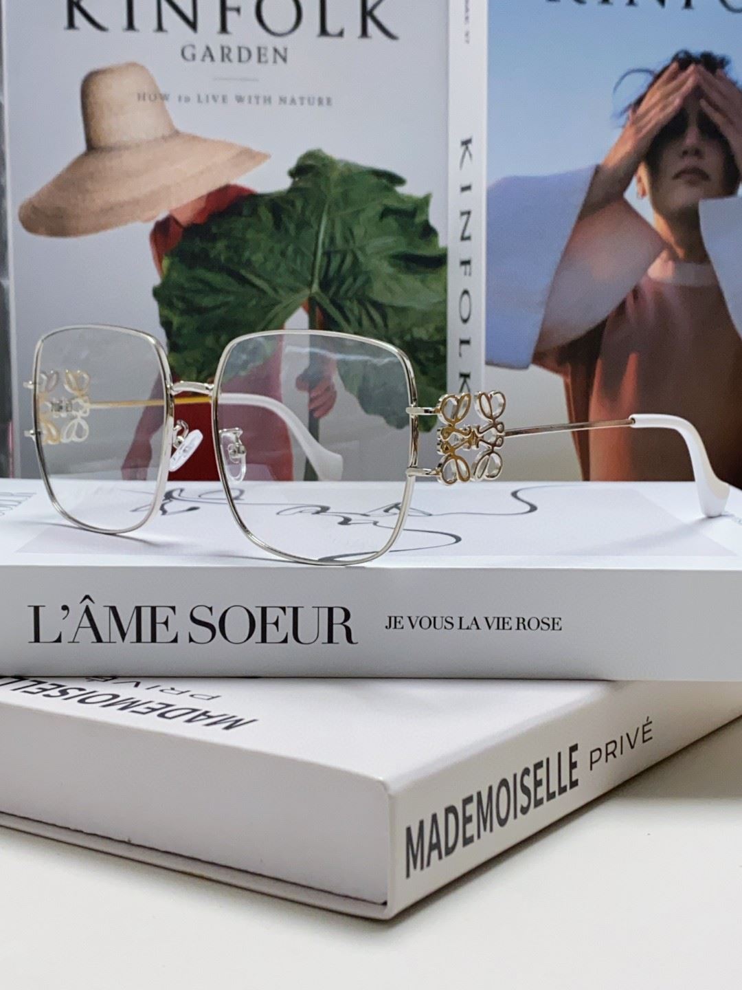 Loewe Sunglasses